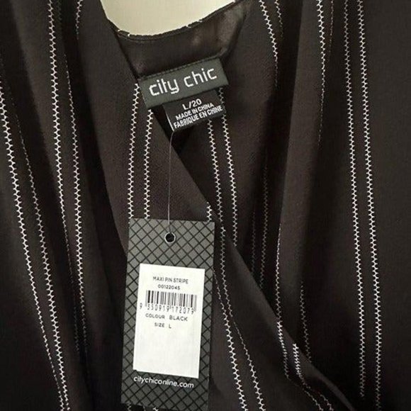 NWT City Chic Pinstripe Dress with Pockets, Size L‎ (20) - Picture 3 of 4